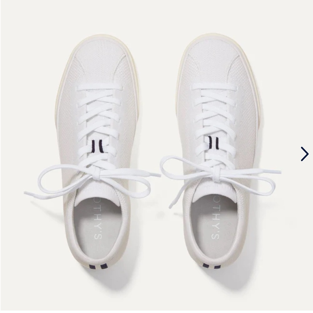 Rothy’s The Lace Up Sneaker